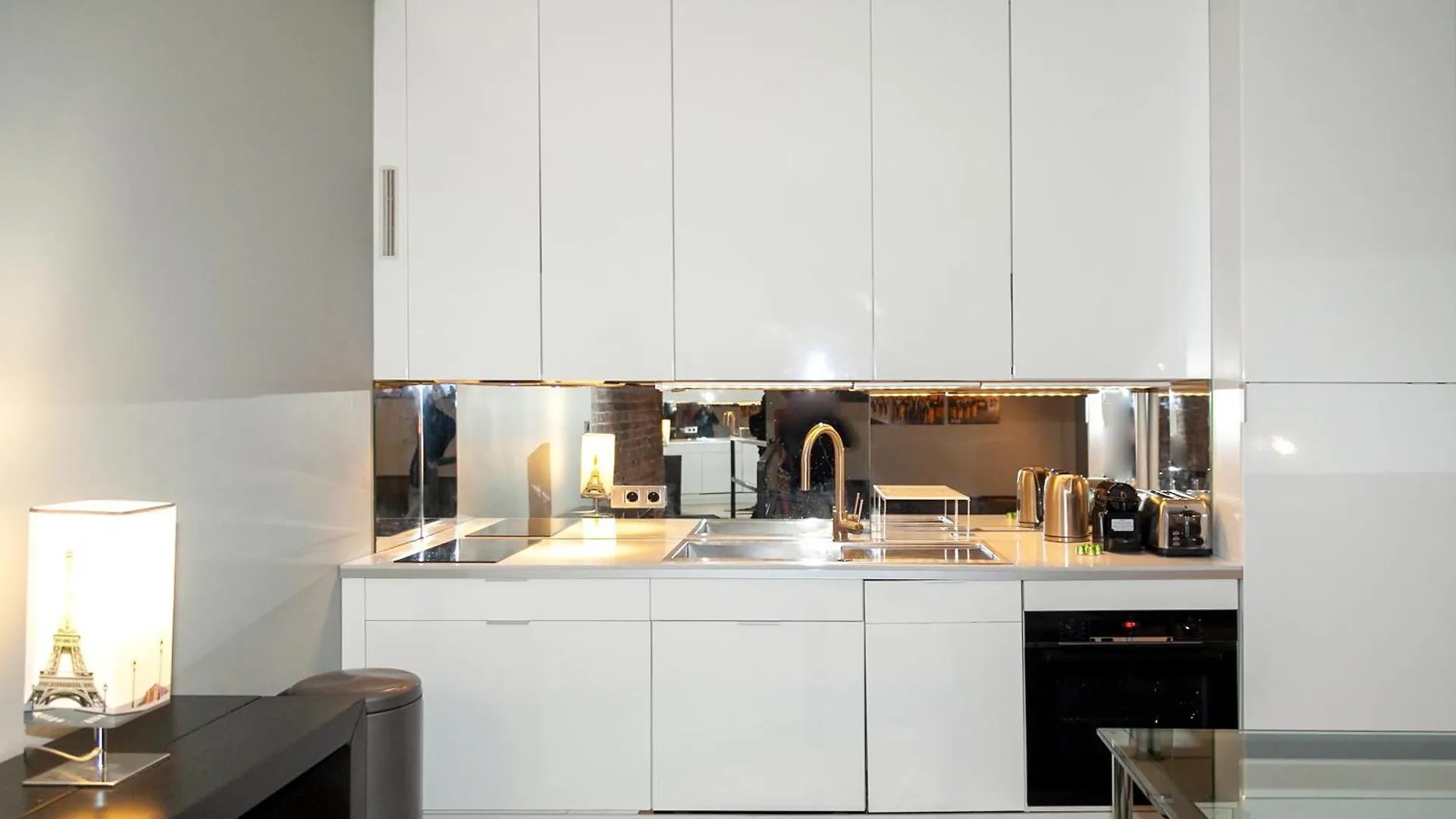 Loft Atypique Avec Terrasse, Calme Et Cosy Apartamento París
