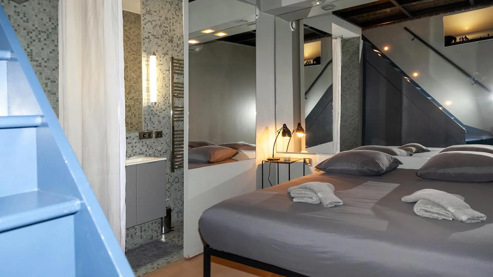 Apartamento Loft Atypique Avec Terrasse, Calme Et Cosy
