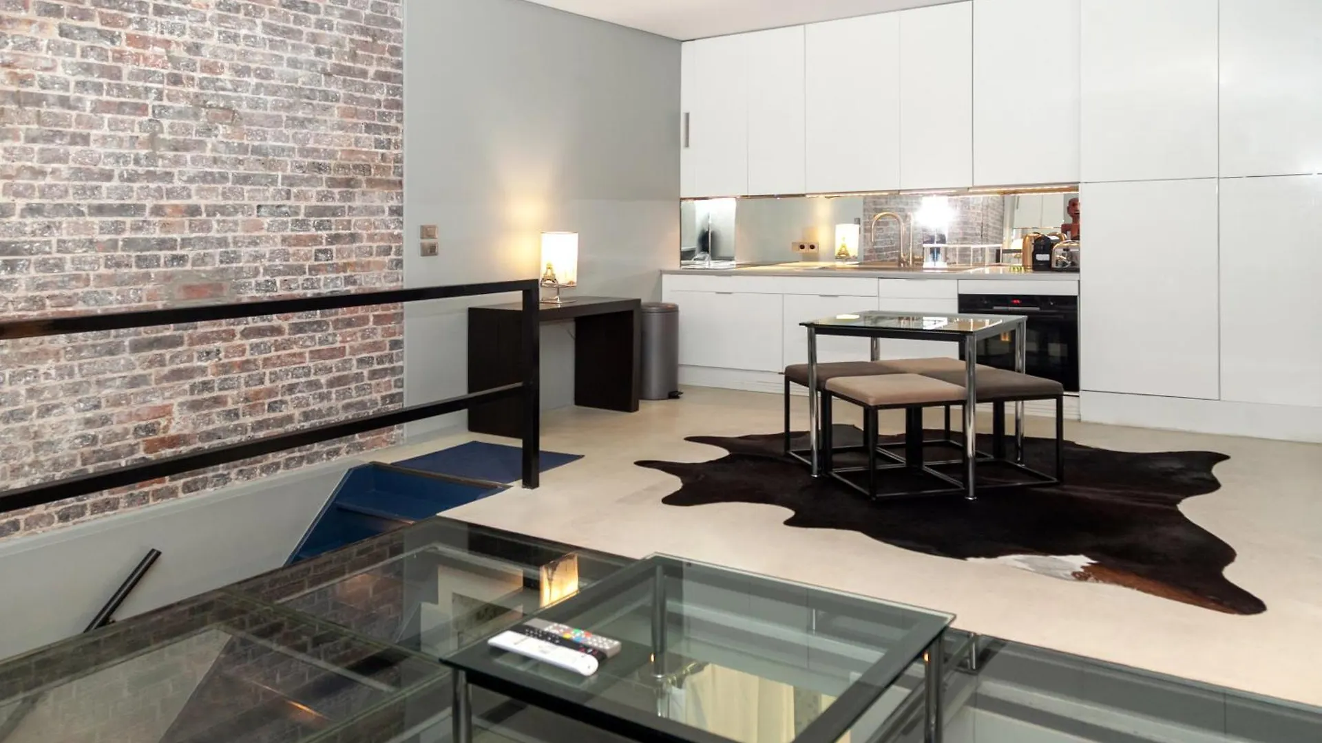 Loft Atypique Avec Terrasse, Calme Et Cosy